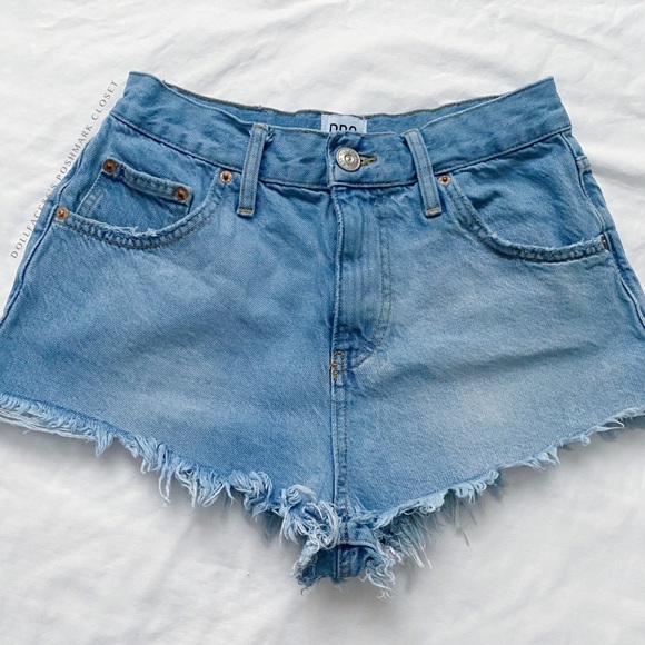 UO BDG High Waist Short Shorts - Picture 1 of 10